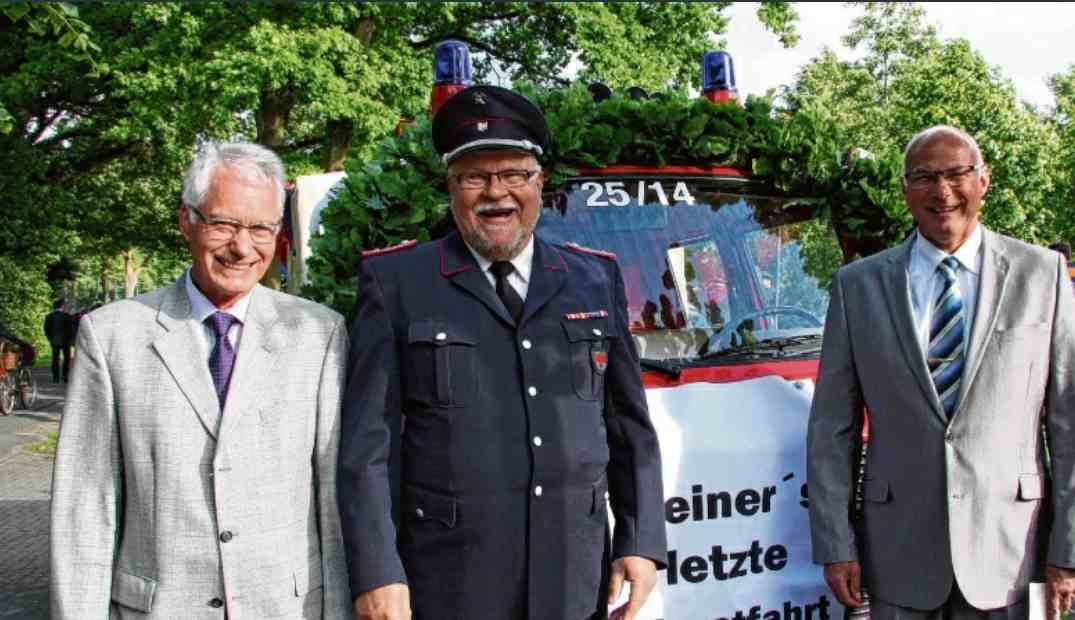 Heiner Fehrs ist Ehrenwehrführer